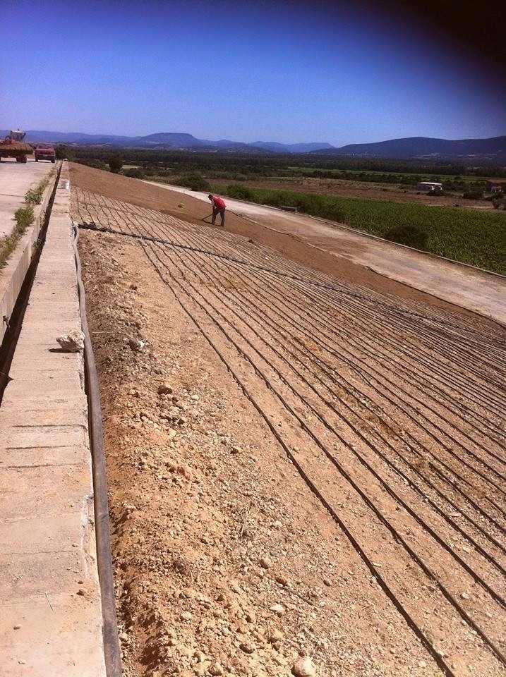 Impianto sub Irrigazione per prato naturale - Prato Sintetico in Sardegna